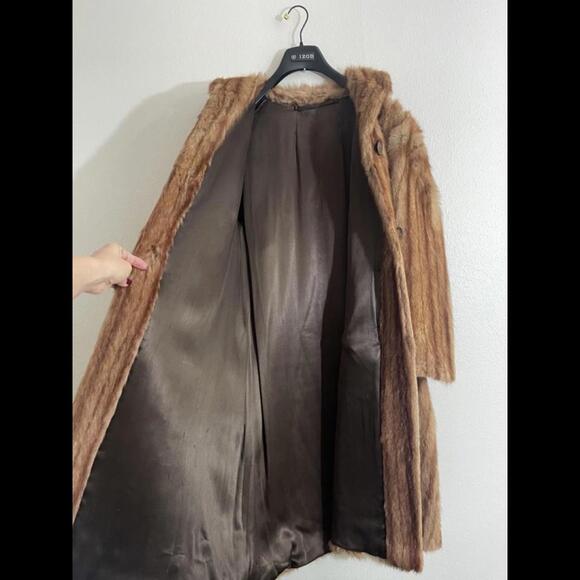 Vintage Fur Coat - Large - Picture 5 of 9